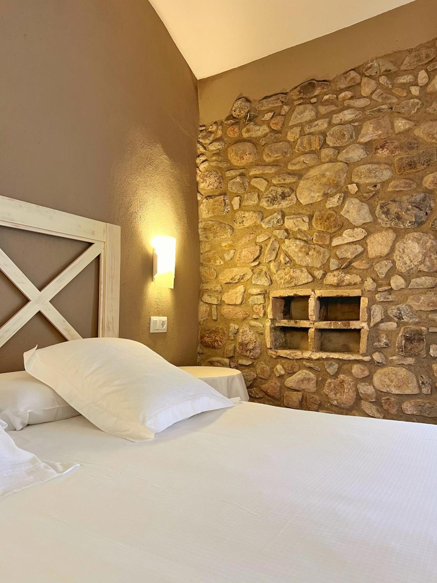 Вілла El Castell De La Pobla De Lillet (Adults Only) Екстер'єр фото