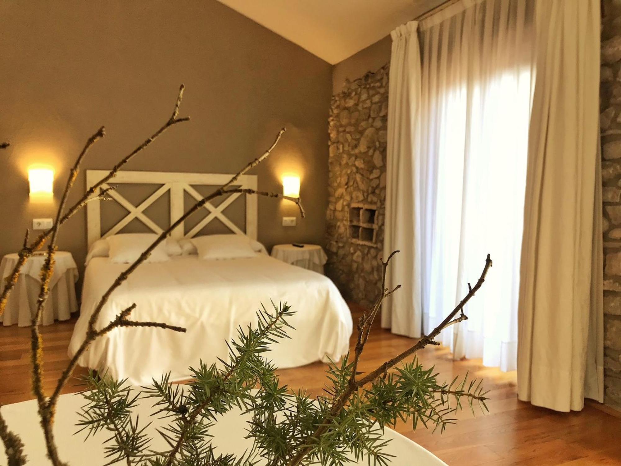 Вілла El Castell De La Pobla De Lillet (Adults Only) Екстер'єр фото