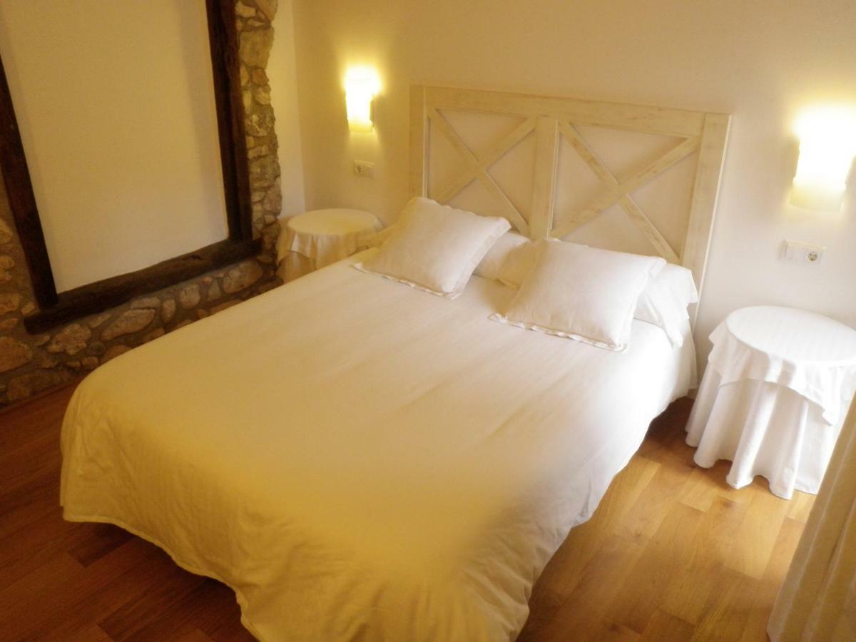 Вілла El Castell De La Pobla De Lillet (Adults Only) Екстер'єр фото