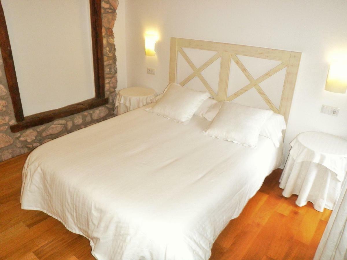 Вілла El Castell De La Pobla De Lillet (Adults Only) Екстер'єр фото